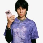 Smartphone (4a) et casque (a): Nothing rajoute de la couleur